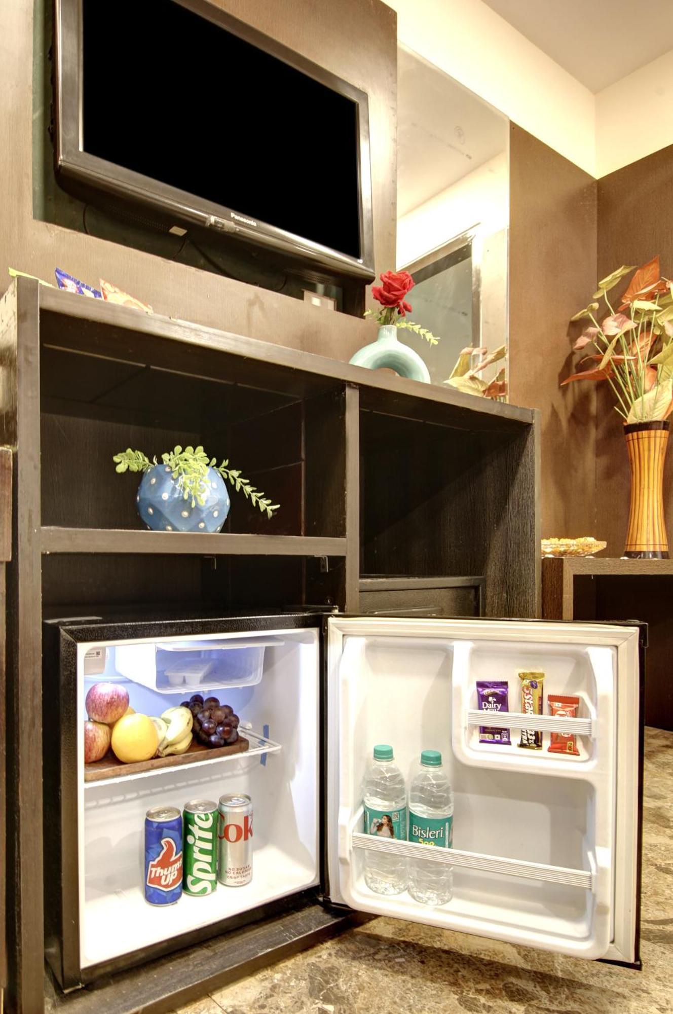 Wk Comfort - Near White Clove 3* New Delhi
