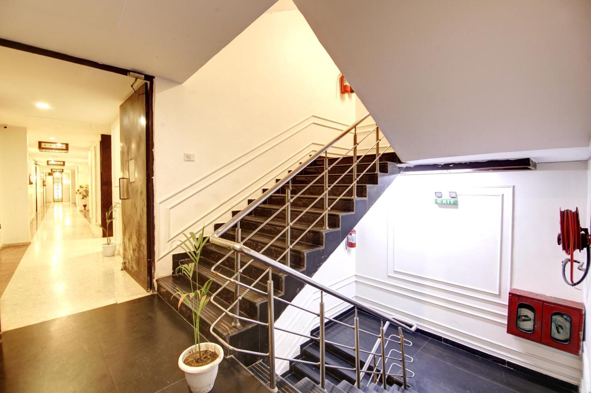 Wk Comfort - Near White Clove 3*