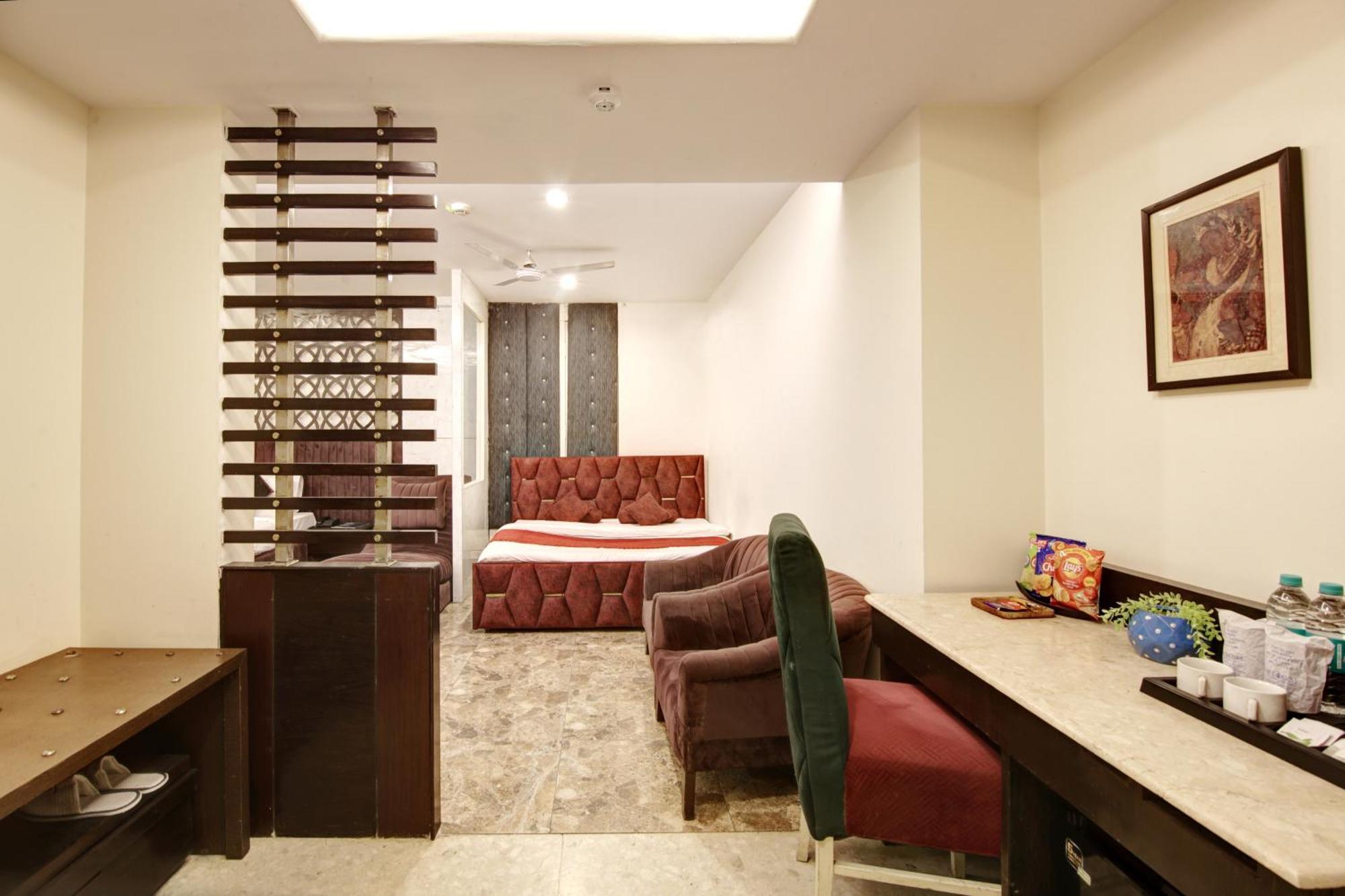 Wk Comfort - Near White Clove Hotel 3*
