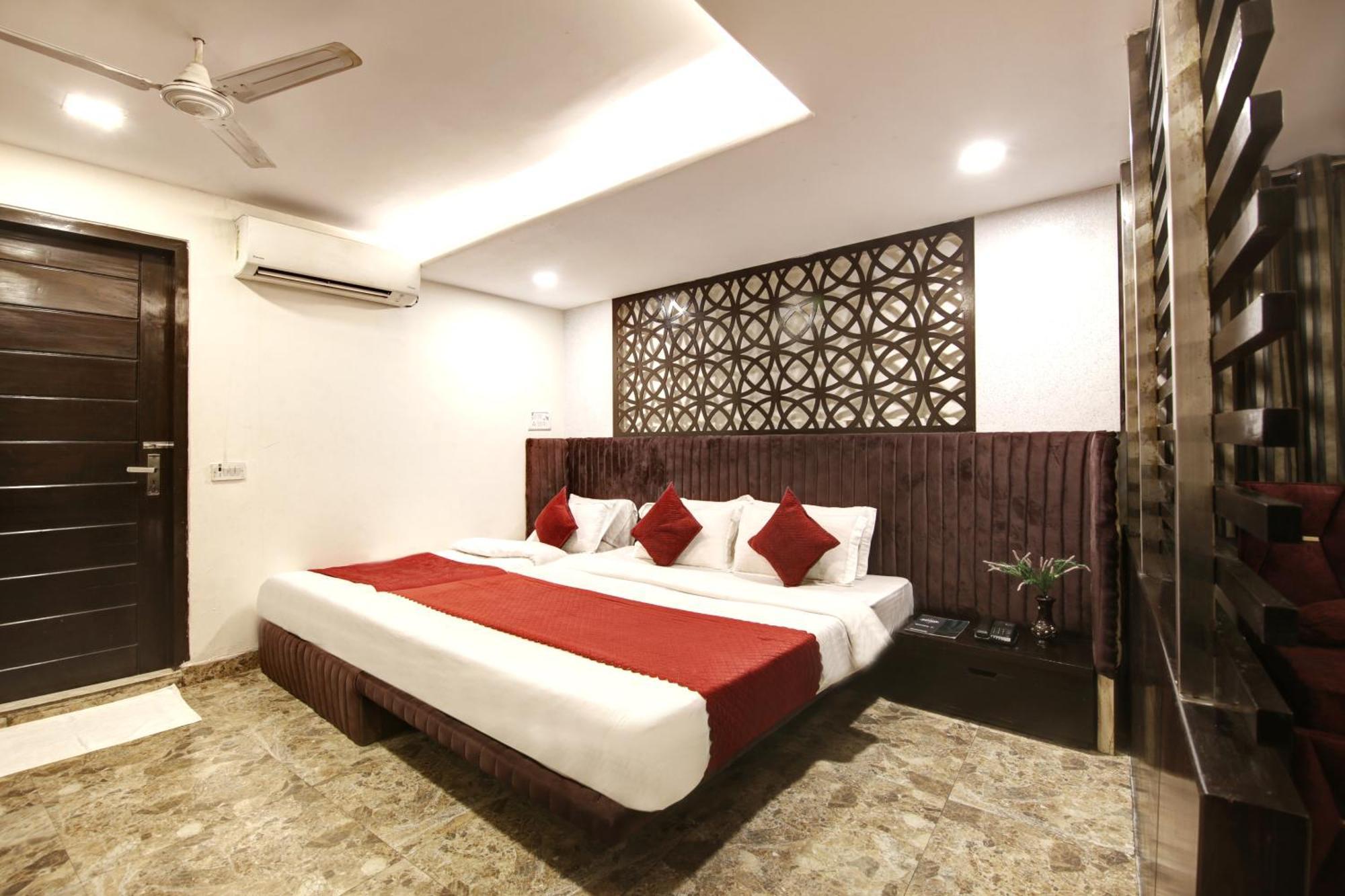 Wk Comfort - Near White Clove 3*