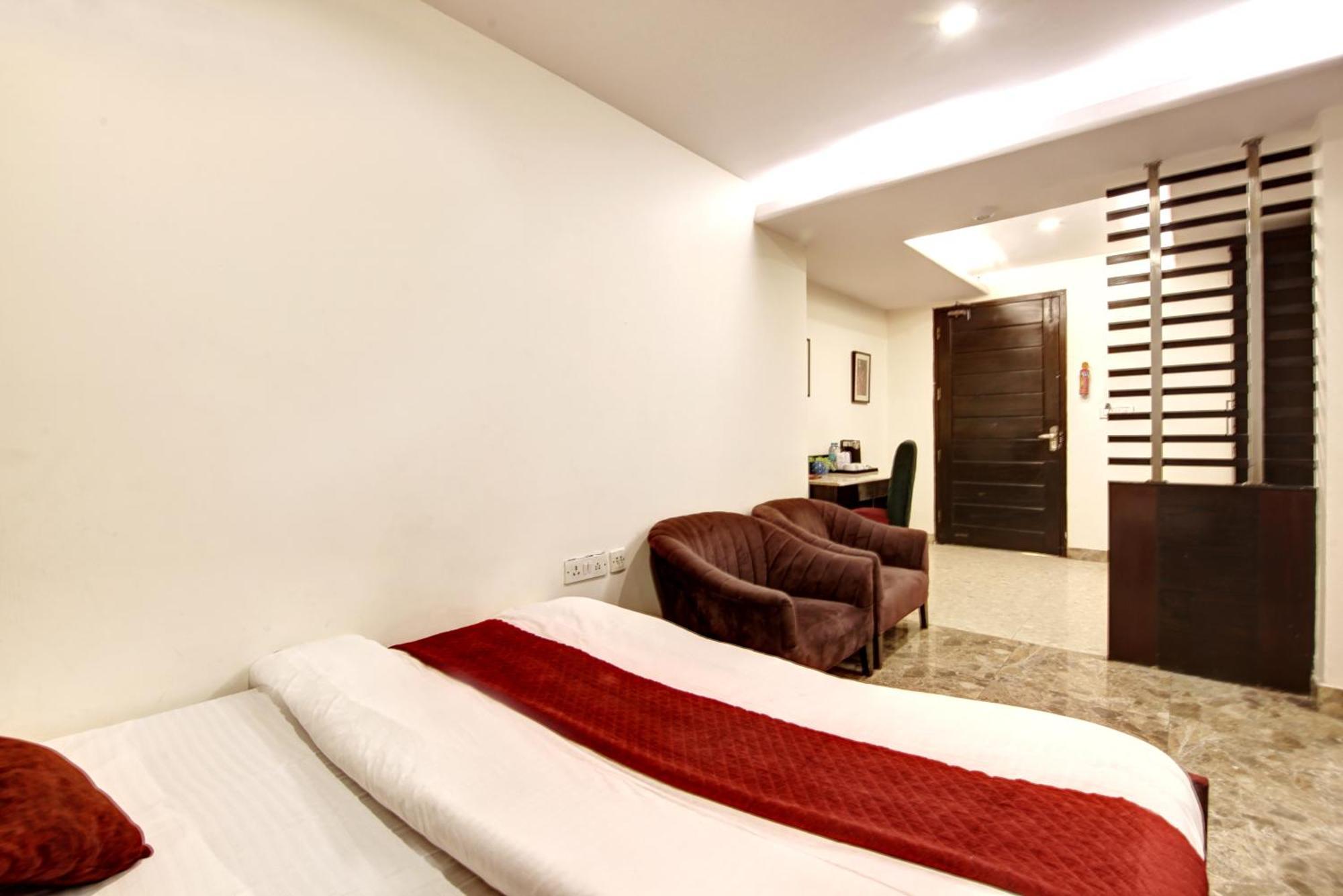 Wk Comfort - Near White Clove Hotel 3*
