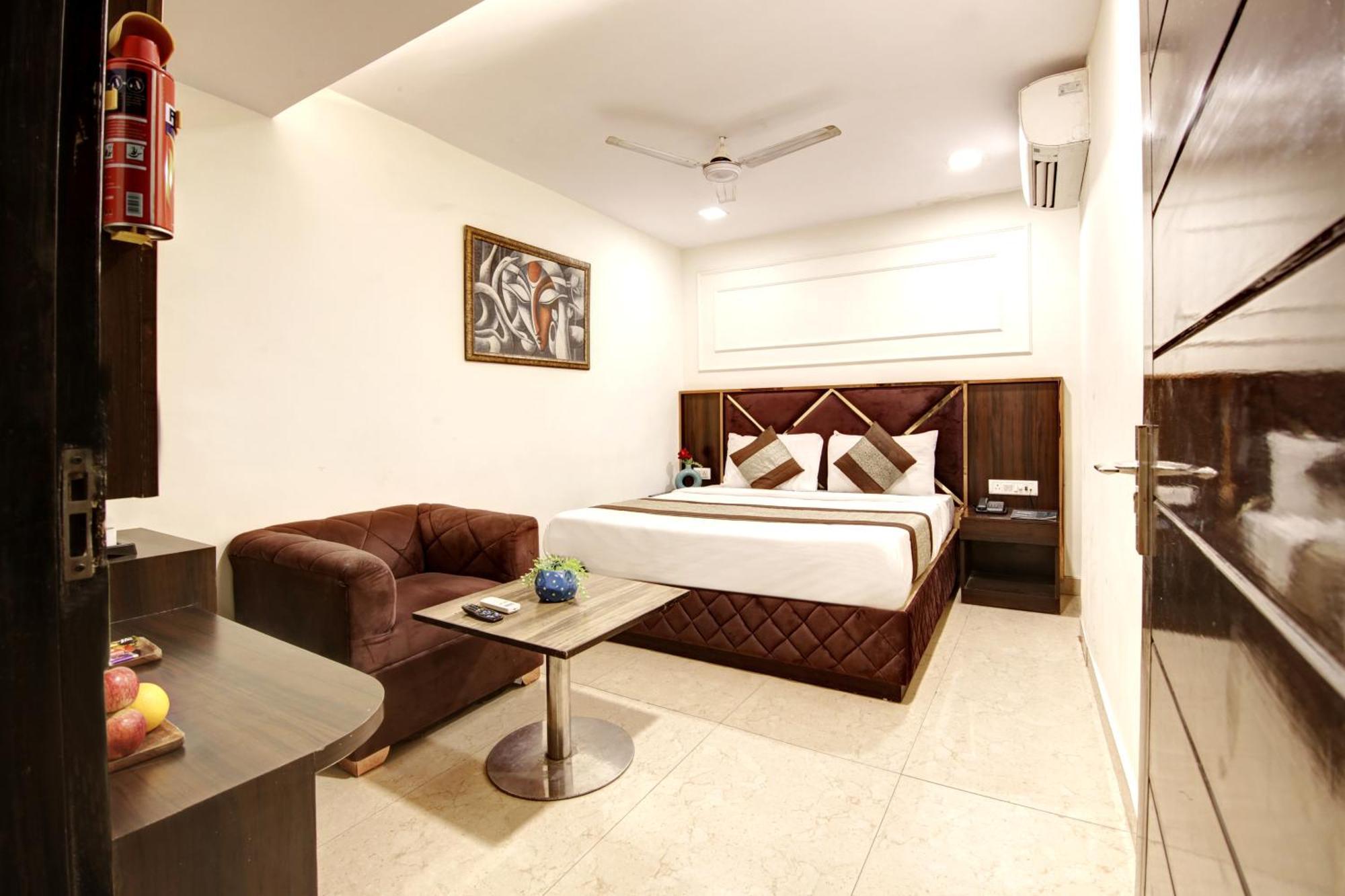 Hotel Wk Comfort - Near White Clove 3*