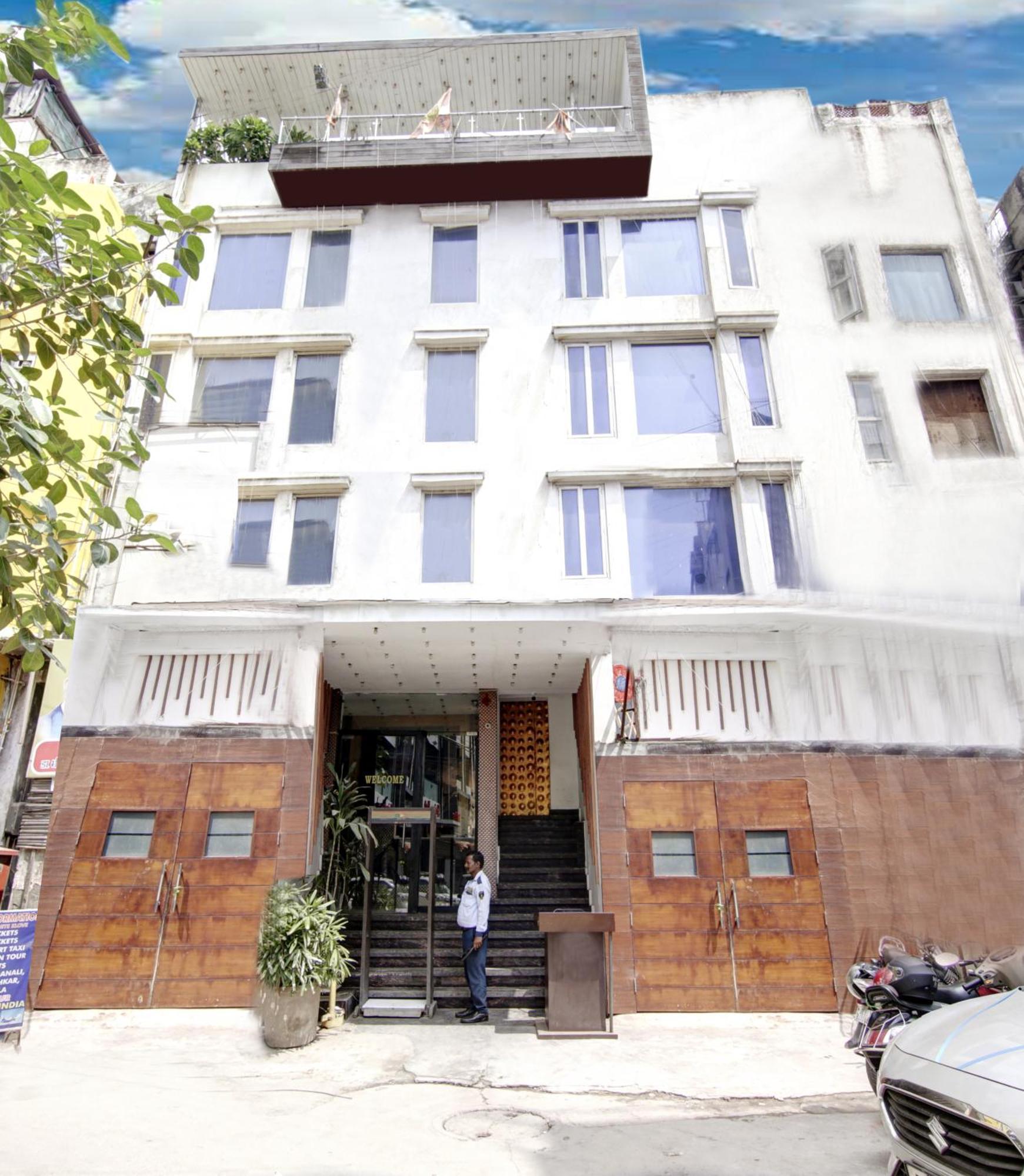 Hotel Wk Comfort - Near White Clove 3*